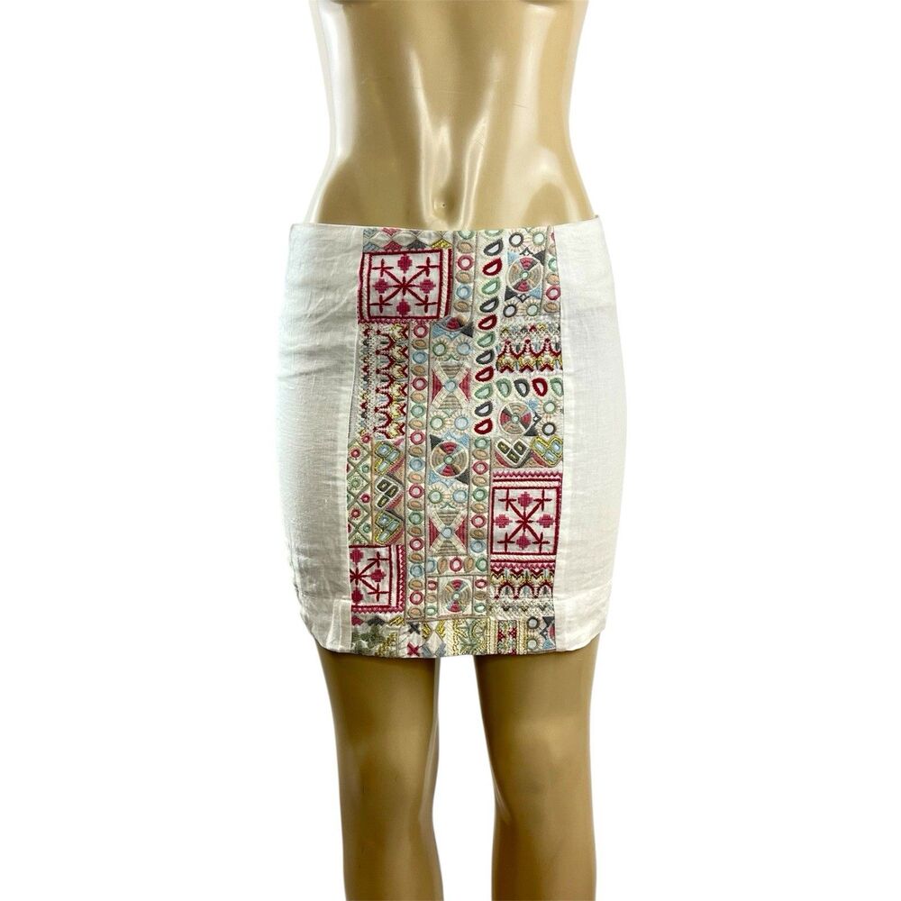 Johnny Was 4 Love and Liberty Mini Skirt Size S Ciel White Embroidered Colorful